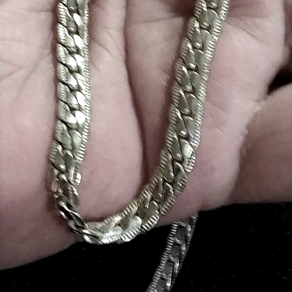 🛑PLS. SERIOUS INQUIRIES PLEASE 🛑 HERRINGBONE STERLING 20